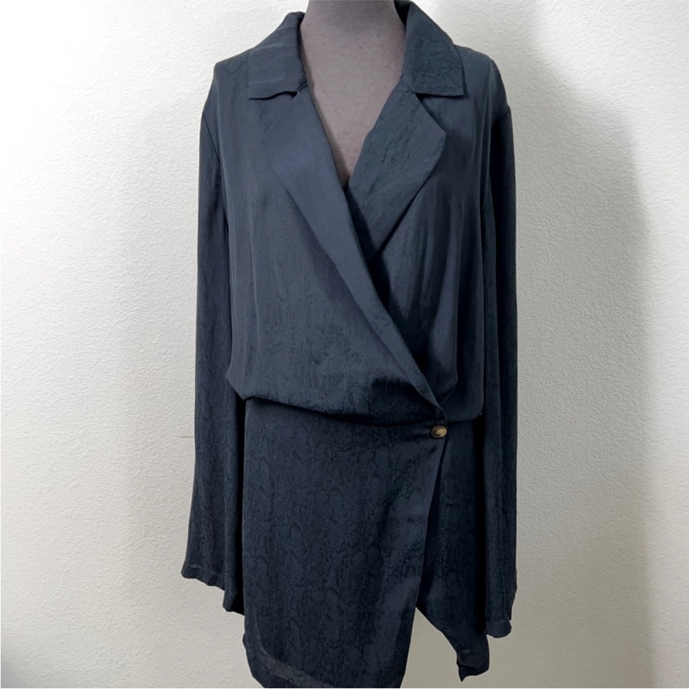 NWT Free People Simone Dress Women Large Blue Snakeskin Print Wrap Mini